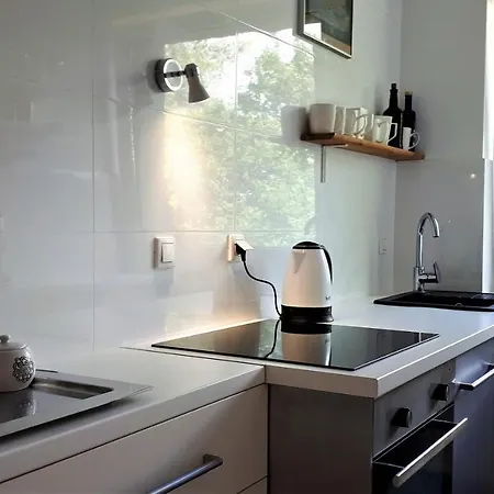 Almonia * 弗罗茨瓦夫