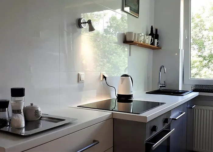 Almonia * Βρότσλαβ