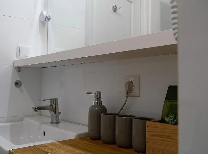 Almonia Apartamento *